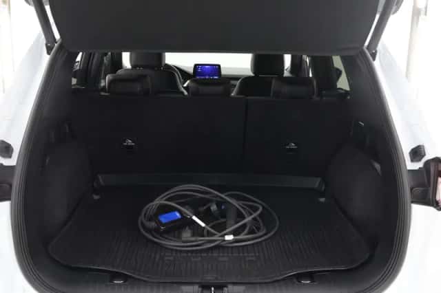 Ford Kuga (2023) thumbnail 37