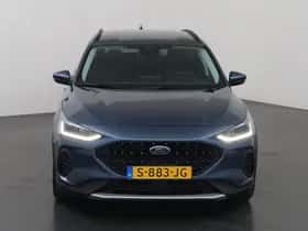 Ford Focus (2023) thumbnail 3