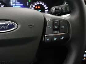 Ford Kuga (2022) thumbnail 30