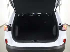 Ford Kuga (2022) thumbnail 37