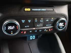 Ford Focus (2022) thumbnail 21