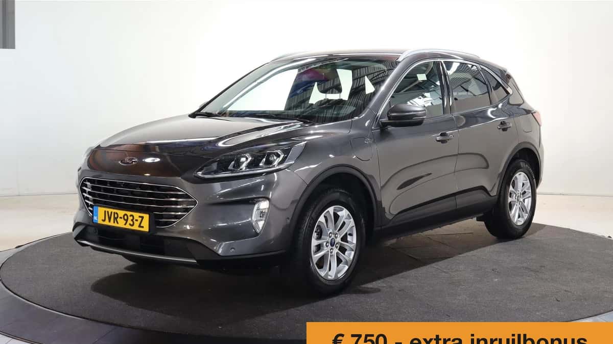 Ford Kuga (2022) — foto 1