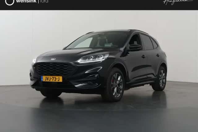 Ford Kuga (2022) thumbnail 1