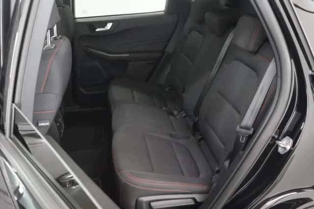 Ford Kuga (2022) thumbnail 11