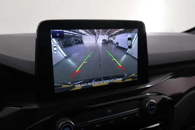 Ford Kuga (2022) thumbnail 15