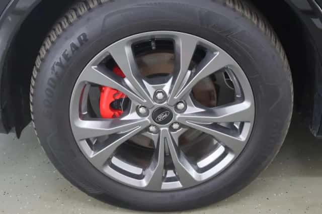 Ford Kuga (2022) thumbnail 42