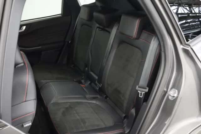 Ford Kuga (2023) thumbnail 11