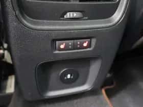 Ford Kuga (2023) thumbnail 12