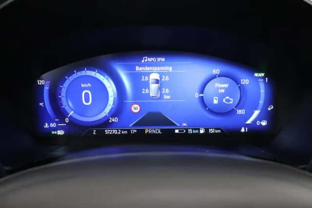 Ford Kuga (2023) thumbnail 13