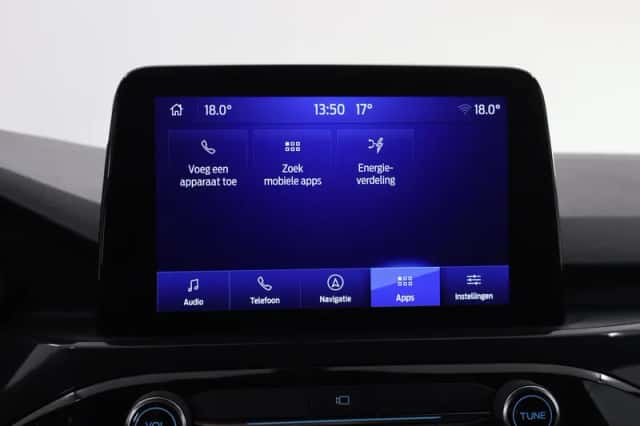 Ford Kuga (2023) thumbnail 18