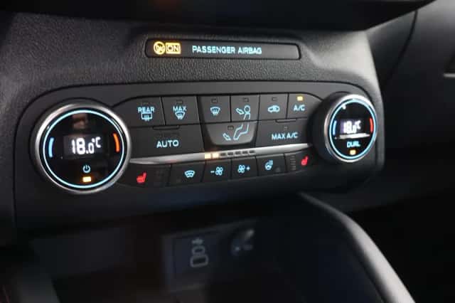 Ford Kuga (2023) thumbnail 25