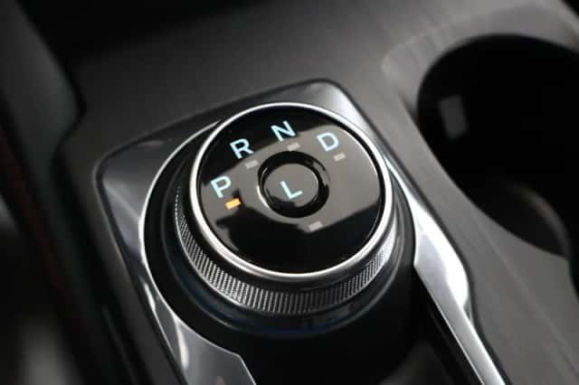 Ford Kuga (2023) thumbnail 26