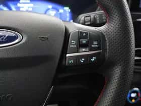 Ford Kuga (2023) thumbnail 31