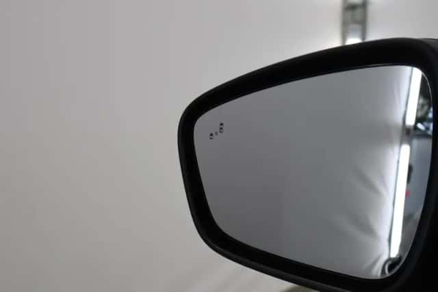Ford Kuga (2023) thumbnail 36