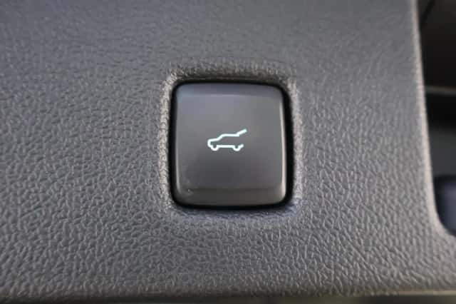 Ford Kuga (2023) thumbnail 40