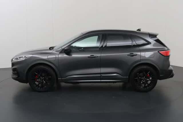 Ford Kuga (2023) thumbnail 5