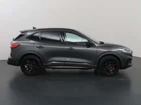Ford Kuga (2023) thumbnail 6