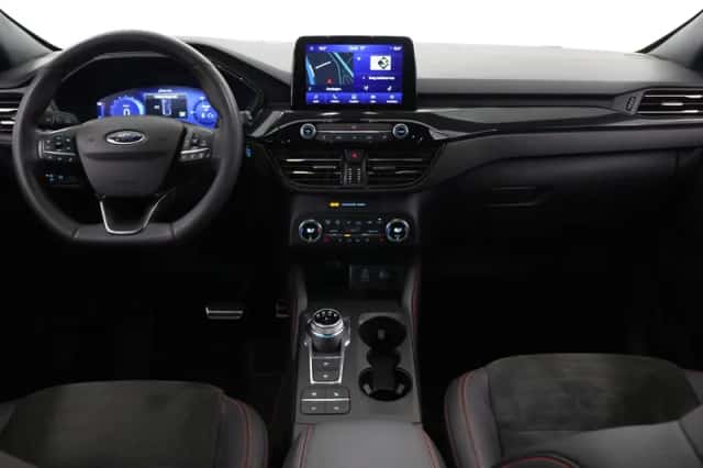 Ford Kuga (2023) thumbnail 8