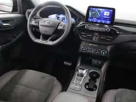 Ford Kuga (2023) thumbnail 9