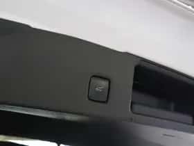 Ford Kuga (2022) thumbnail 10