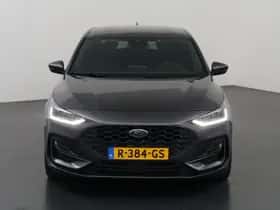 Ford Focus (2022) thumbnail 3