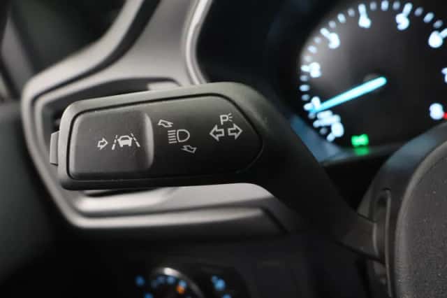 Ford Focus (2022) thumbnail 31