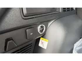 Ford Kuga (2026) thumbnail 9