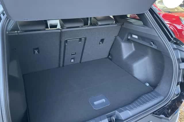Ford Explorer (2026) thumbnail 15