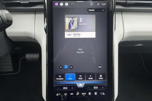 Ford Explorer (2026) thumbnail 32