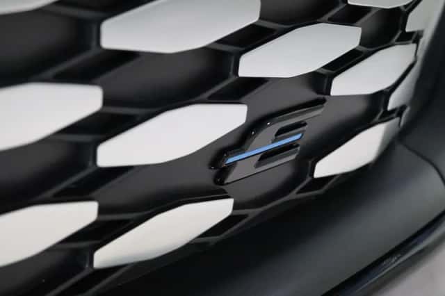 Ford E-Transit Courier (2026) thumbnail 30