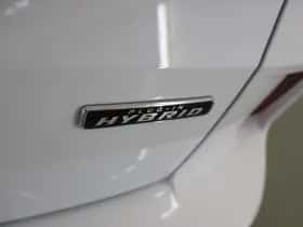 Ford Kuga (2022) thumbnail 41