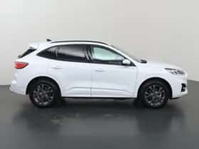 Ford Kuga (2022) thumbnail 6