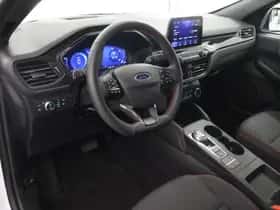 Ford Kuga (2022) thumbnail 7