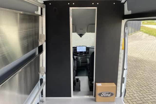 Ford E-Transit (2026) thumbnail 27