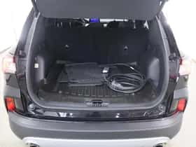 Ford Kuga (2022) thumbnail 40