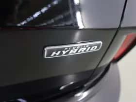 Ford Kuga (2022) thumbnail 45