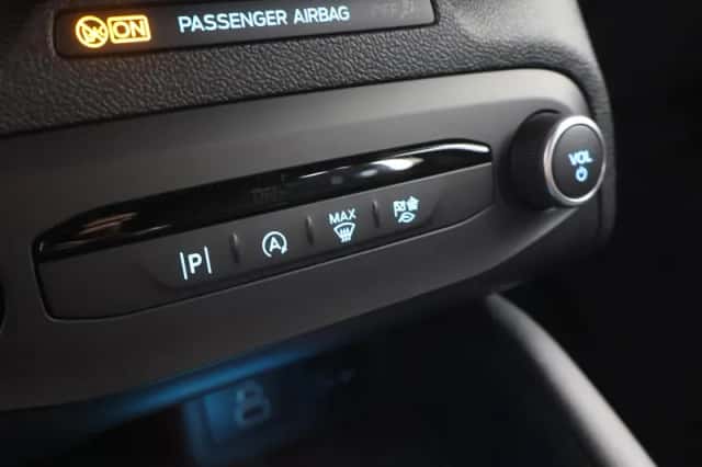 Ford Focus (2023) thumbnail 24