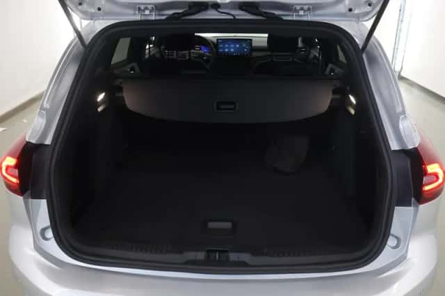 Ford Focus (2023) thumbnail 36