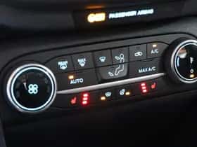 Ford Fiesta (2023) thumbnail 18