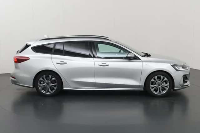 Ford Focus (2024) thumbnail 6