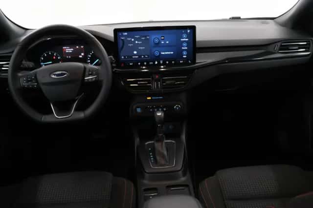 Ford Focus (2024) thumbnail 8