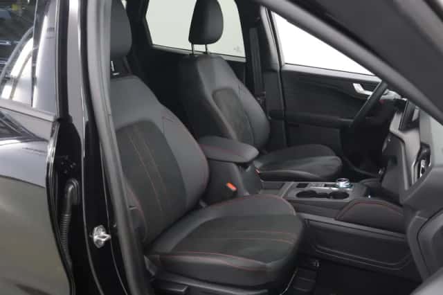 Ford Kuga (2026) thumbnail 10