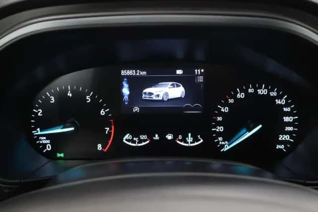 Ford Focus (2023) thumbnail 12