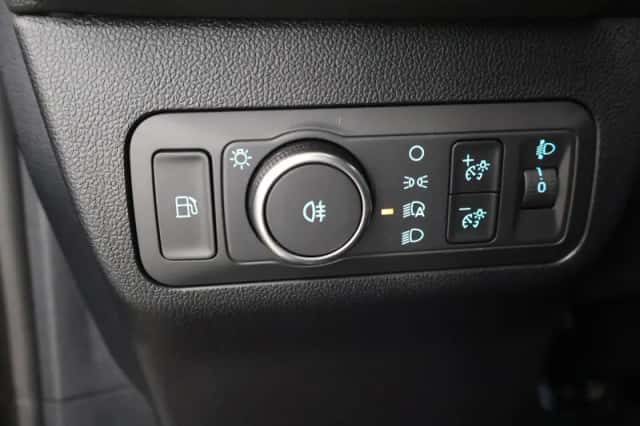 Ford Kuga (2025) thumbnail 35