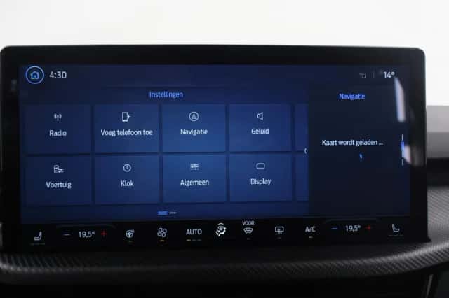 Ford Kuga (2025) thumbnail 19