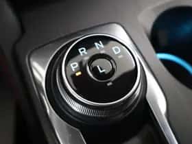 Ford Kuga (2025) thumbnail 25