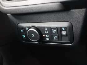 Ford Kuga (2025) thumbnail 33