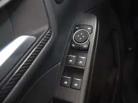 Ford Kuga (2025) thumbnail 35