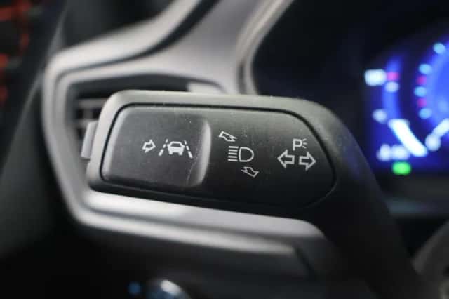 Ford Focus (2023) thumbnail 32