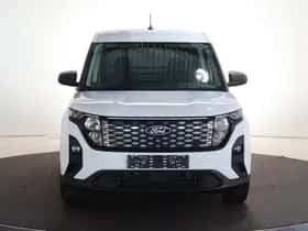 Ford E-Transit Courier (2026) thumbnail 3